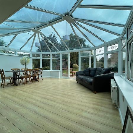 3 Bed Bungalow In Winchcombe, Cotswolds,Gloucester Exterior foto